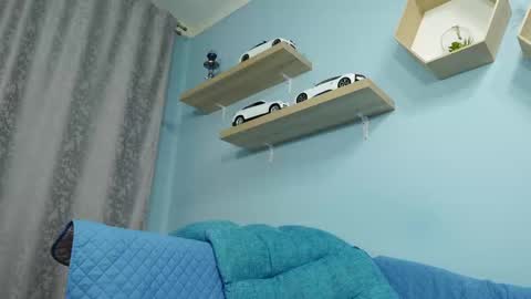 Snapshot of thephenomone chatting on February 2025 05:09:02 PM Chris online show from February 2025 05:09:02 PM