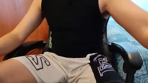 Snapshot of therandomniceboy chatting on November 2025 12:04:02 PM therandomniceboy online show from November 2025 12:04:02 PM