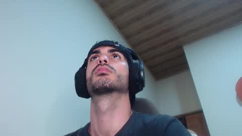 Santiago Enrique online show from January 2026 02:46:02 AM