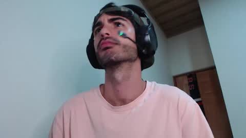 Santiago Enrique online show from January 2026 05:23:02 AM