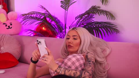 Deea  online show from January 2025 06:12:02 PM