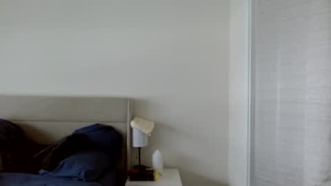 Yoshi online show from November 2025 07:04:02 PM