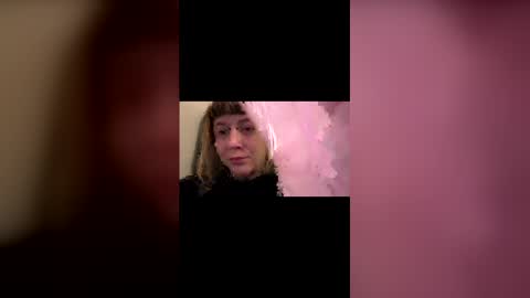 LISA                                            online show from April 2026 08:39:01 PM