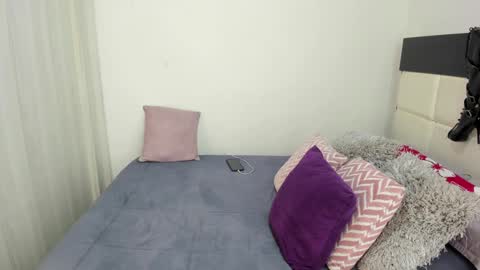 Camila online show from December 2024 05:05:02 AM