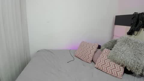 Camila online show from February 2025 12:58:01 PM