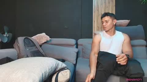 thestraightroom online show from May 2026 12:51:02 AM