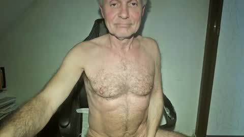 NudeDJ online show from April 2026 05:54:02 AM