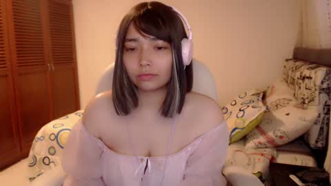 Mai online show from December 2024 10:21:01 PM