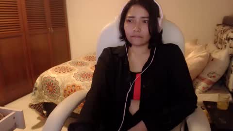 Mai online show from September 2025 02:04:02 AM