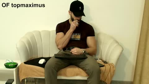 TheTop online show from November 2025 06:41:02 PM