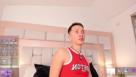 SanThiago online show from March 2026 07:52:01 PM