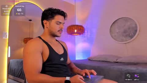 Thiago online show from October 2025 11:07:01 AM