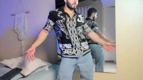 THIAGO online show from April 2026 09:39:33 PM