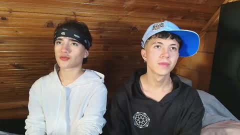 thiago_n_sam online show from October 2025 01:35:01 AM