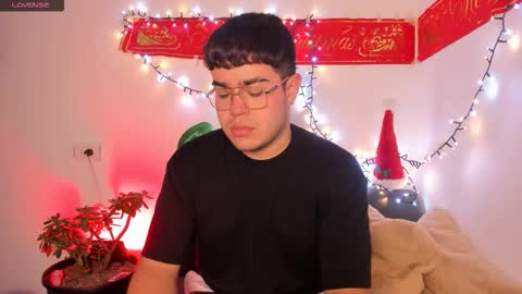 thiago_occonor online show from December 2025 04:42:02 AM