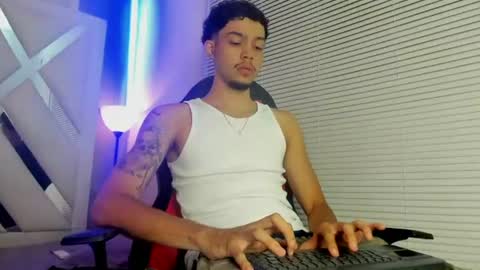 Snapshot of thiago_preston chatting on June 2026 07:38:02 PM Thiago online show from June 2026 07:38:02 PM