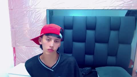 thiago_twink38 online show from January 2026 07:55:01 AM