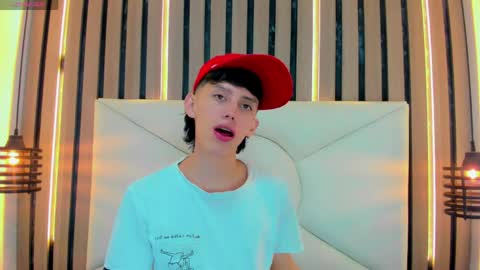 Snapshot of thiago_twink38 chatting on April 2026 08:28:02 AM thiago_twink38 online show from April 2026 08:28:02 AM
