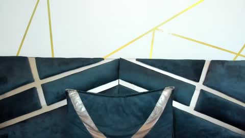 Thiago   online show from April 2026 01:47:02 AM