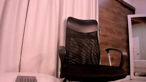 Snapshot of thiagovega_ chatting on May 2026 03:34:01 AM thiagovega_ online show from May 2026 03:34:01 AM