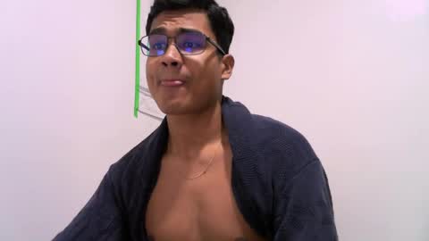 Snapshot of thiagovega_ chatting on May 2026 06:31:02 AM thiagovega_ online show from May 2026 06:31:02 AM