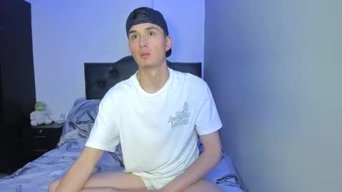 Thiago Wells online show from December 2025 01:55:02 AM