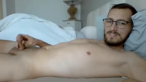 thib9223 online show from March 2026 03:04:01 PM