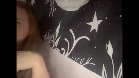 Snapshot of thickgingergoddess chatting on January 2025 03:45:01 AM Ariel online show from January 2025 03:45:01 AM
