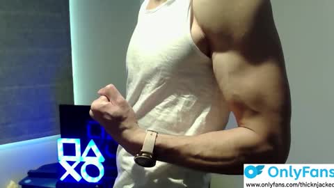 Thick AND Jacked online show from September 2025 02:13:02 AM