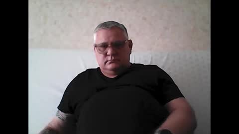 Thierrysymp online show from October 2025 03:35:01 PM