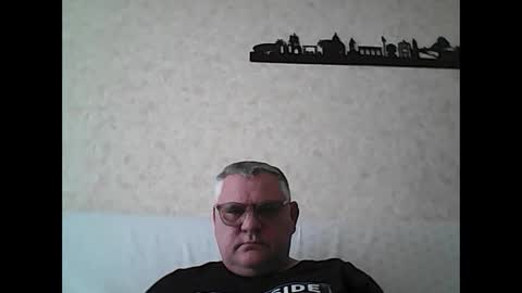Thierrysymp online show from October 2025 09:37:01 AM