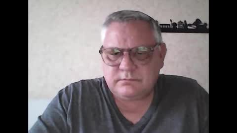 Thierrysymp online show from November 2025 04:07:01 PM