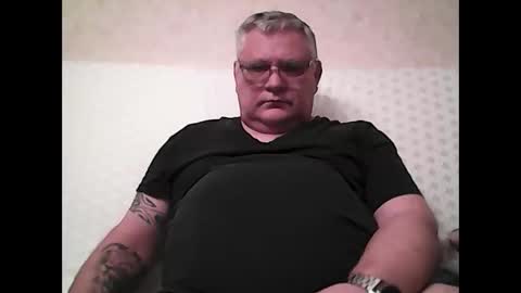 Thierrysymp online show from November 2025 05:46:02 PM