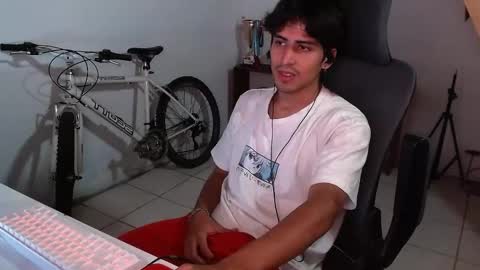 Snapshot of thieves_us chatting on October 2025 06:35:02 AM thieves_us online show from October 2025 06:35:02 AM