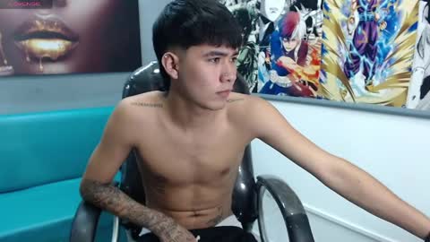 Snapshot of thiiago_collins chatting on May 2026 08:06:02 PM THIAGO COLLINS online show from May 2026 08:06:02 PM