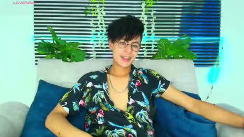 Snapshot of thiiagosaeenz chatting on February 2026 02:45:01 PM Thiago Saenzz online show from February 2026 02:45:01 PM