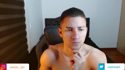 Snapshot of thin_tommy11 chatting on December 2024 02:27:02 AM thin_tommy11 online show from December 2024 02:27:02 AM