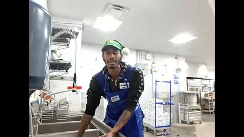 thirdlegkenny online show from December 2025 10:17:02 PM