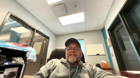 thisguy374 online show from December 2025 06:03:02 PM