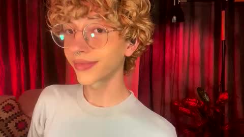 Damiano online show from May 2026 09:53:01 PM