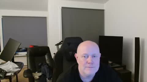 thomas315627 online show from March 2026 05:52:01 PM