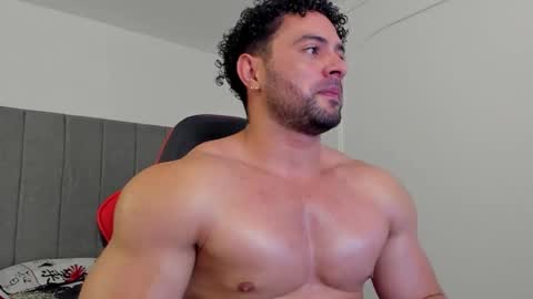 Thomas Brandon online show from September 2025 04:26:01 AM