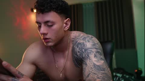 Thomas Falcon online show from December 2024 02:31:02 AM