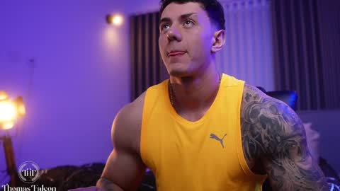 Thomas Falcon online show from January 2025 01:13:02 AM