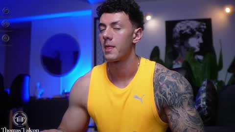 Thomas Falcon online show from January 2025 05:11:01 AM