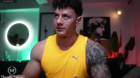 Thomas Falcon online show from February 2025 04:32:02 AM