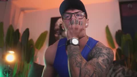 Thomas Falcon online show from December 2025 10:59:02 PM