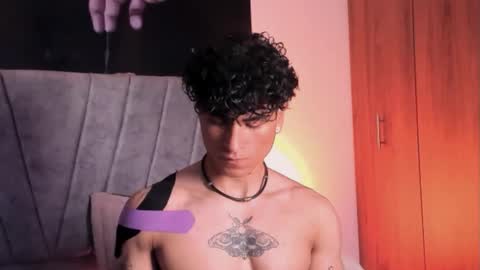 Thomas 3  JUST STAY AND BE MY LAST LOVE online show from October 2025 06:00:01 AM