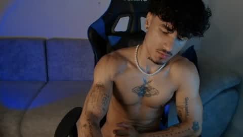 Snapshot of thomas_fit1 chatting on July 2026 01:17:01 PM Thomas 3 JUST STAY AND BE MY LAST LOVE online show from July 2026 01:17:01 PM