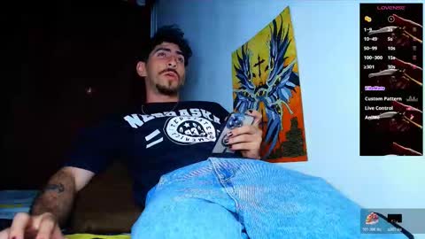 thomas_ks11 online show from November 2025 01:16:01 AM